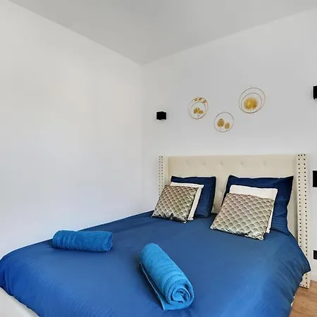 Appartement 4 Personnes Aux Portes De Paris Saint-Denis  Buitenkant foto